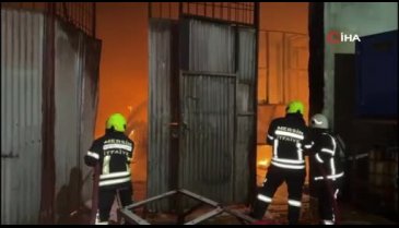 Mersin'de galvaniz kaplama tesisinde yangın çıktı