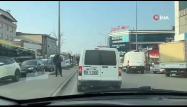 Bursa'da dilenci operasyonu! Polis ve zabıta birer birer topladı