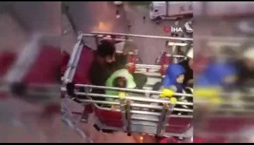 Mardin'de 9 katlı bir binada yangın çıktı! Mahsur kalan vatandaşlar tahliye edildi