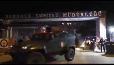 Ali Yerlikaya duyurdu! Sakarya'da DEAŞ operasyonu: 33 kişi yakalandı