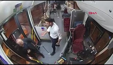 İstanbul'da İETT şoförü bıçaklandı!