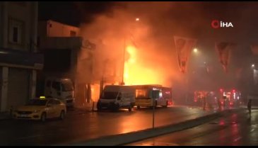 İstanbul'da lastik tamirhanesi alev alev yandı!