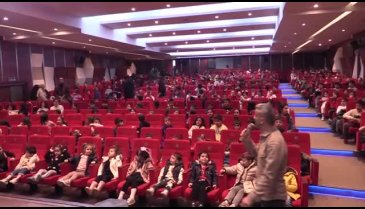 Bursa'da "Grup Rafadan" İnegöllü miniklerle buluştu