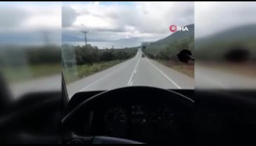 Bursa'da tır ile servis minibüsü çarpıştı!
