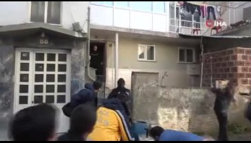 Bursa'da ablasını rehin aldı, yaşananlar film sahnelerini aratmadı...