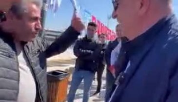 Özdağ'a Mudanya'da pazar şakası