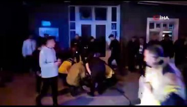 Bursa'da hafif ticari araç ile otomobil çarpıştı: 4 yaralı