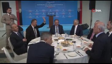 Bakan Özhaseki: Bin şantiyede 110 bin kişilik orduyla çalışıyoruz