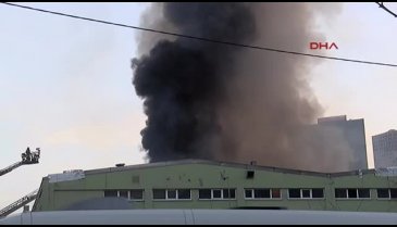 İstanbul'da halı fabrikasında yangın çıktı -2