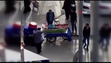 Bursa'da iki seyyar satıcı arasında "yer" kavgası!