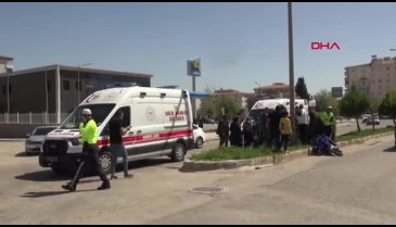 Kilis'te, motosiklet devrildi! 2 kişi yaralandı