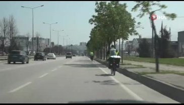 Üsküp'ten Mekke'ye pedal çeviren ikili, Bursa'da mola verdi