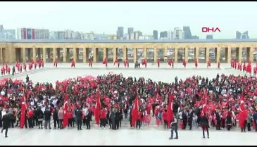Bakan Tekin Anıtkabir'i ziyaret etti