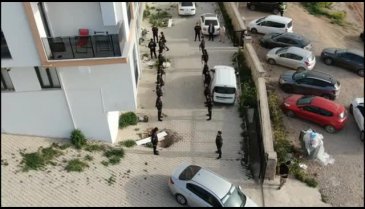 Bursa'da Mahzen-32 operasyonu şüphelileri yakalandı - 2