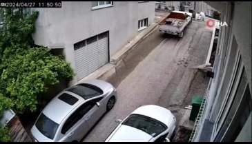Bursa'da bir sürücü aracı kaldıramayınca kazaya neden oldu
