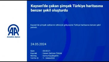 Kayseri'de gökyüzünde Türkiye haritasına benzer şekil oluştu