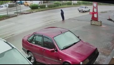 Bursa'da tırın çarptığı kadın hayatını kaybetti