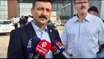 Bursa'da eylem yapan inşaat işçileri çatıya çıktı -4