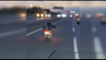 Bursa'da canını hiçe saydı, trafiği tehlikeye attı!