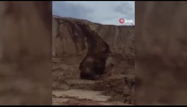 İliç'te bir toprak kayması daha