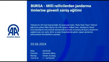 Bursa'da milli rallicilerden jandarma timlerine güvenli sürüş eğitimi