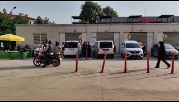 Balıkesir'de aranan PKK/YPG üyesi Bursa'da saklandığı evde yakalandı