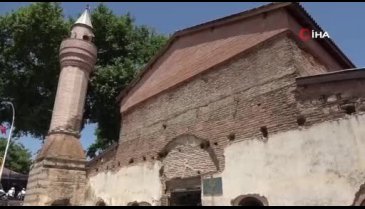 Bursa'da 4 imparatorun taç giydiği yerin mozaikleri ilgi görüyor