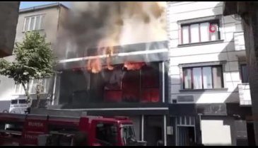 Bursa'da işyerinde çıkan yangın söndürüldü!