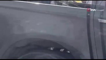 Bursa'da ticari taksi motosiklete çarptı
