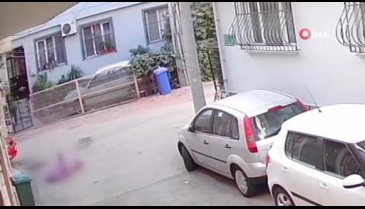Bursa'da bayram temizliği can aldı! Cam silerken düştü