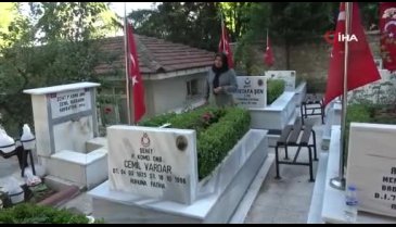 Bursa'da şehit ailelerin bayramı buruk geçti