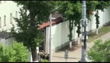 Rusya'da 2 gardiyan rehin alındı