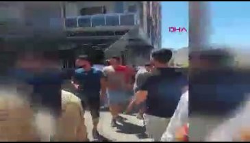 İzmir'de doğal gaz patlaması: Ölü ve yaralılar var