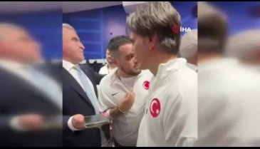 Cumhurbaşkanı Erdoğan'dan Milli Takım'a tebrik telefonu