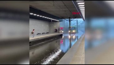 Bursa'da Odunluk metrosunu su bastı!