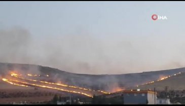 Göbeklitepe yakınlarında korkutan yangın