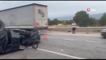 Yağıştan dolayı direksiyon hakimiyetini kaybetti, takla attı