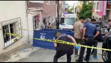 Bursa'da 5 katlı binanın çatısından düşüp öldü