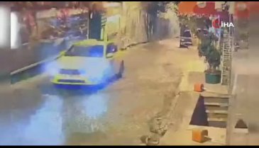 İstanbul'da taksinin içinden rasgele ateş açtı