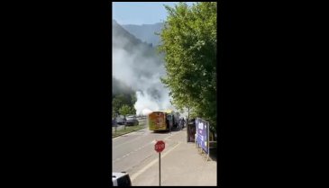 Bursa'da belediye otobüsü dumanlara teslim oldu!