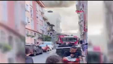 İstanbul'da 5 katlı binada yangın!