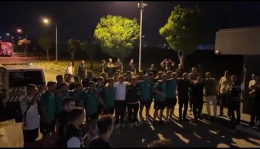 Bursaspor'a coşkulu karşılama! -2