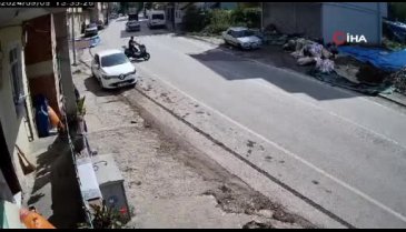 Ordu'da motosiklet sürücüsü araca çarpıp havada takla attı!