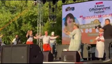 Bursa'da Başkan Bozbey, 'Dudugiller' ile tezgah başında!