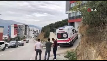 Bursa'da ayrılma aşamasındaki eşini silahla vurdu!