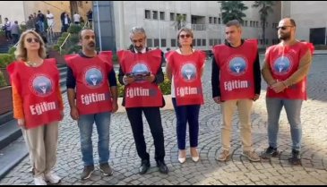 Eğitim-İş Bursa Şube Başkanı Engin Yurdakul, anayasa hakkında konuştu