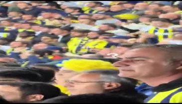 İsmail Kartal'ın ikizi Fenerbahçe tribünlerinde!