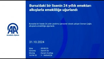 Bursa'da  lisede 24 yıldır çalışan Osman Çağla alkışlarla emekliliğe uğurlandı