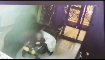Bursa'da çocuklarının yanında diş hekimini bıçaklayan anne tutuklandı