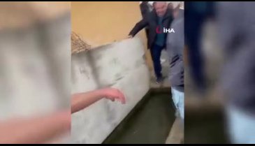 Bayram namazına gelmeyenleri suya attılar